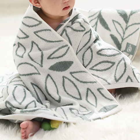 Bamboo Bath Towel (Botanic Pattern)