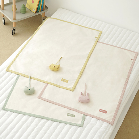 Bamboo Animal Cotton Reversible Baby Waterproof Pad