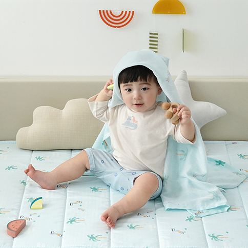 Bamboo Jungle Gauze Blanket
