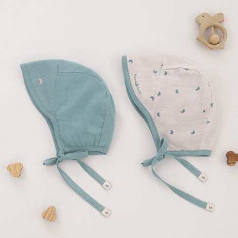 Bamboo Jungle Reversible Baby Bonnet(12~24 Months)
