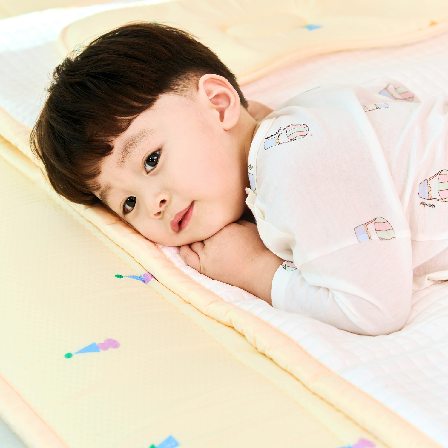 Modal Circus Reversible Cooling Mat_B(L) (90x140cm)