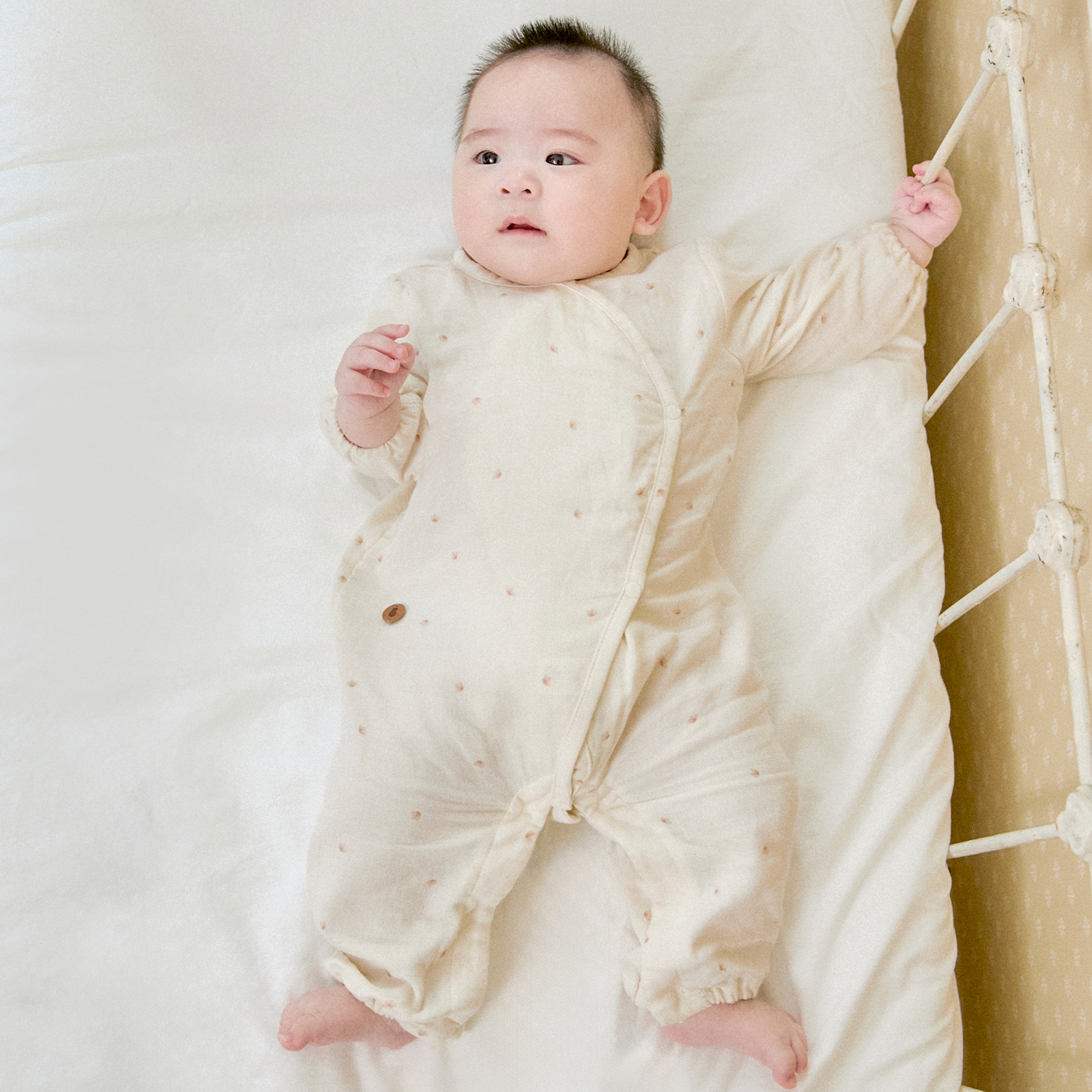 요루거즈 솔랑솔랑 우주복